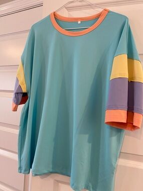 Pastel Colorblock Tee in Aqua with Peach Trim
